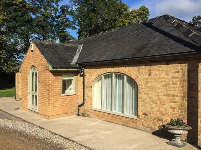 Walworth Castle Holiday Cottage, Yorkshire Dales