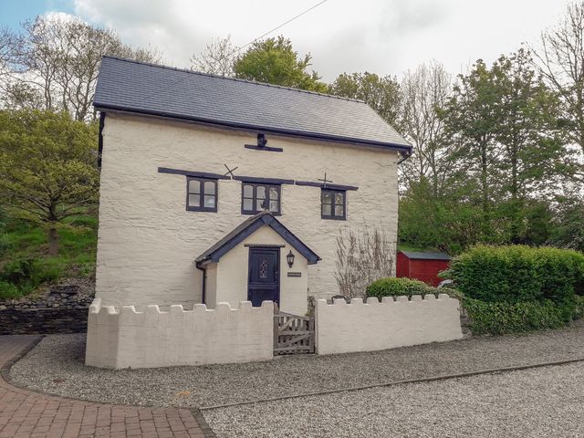 Yr Hen Felin, North Wales
