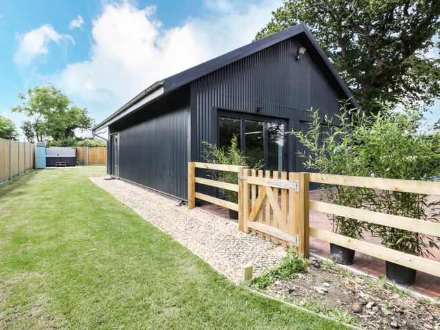 1 Bury Farm Cottage - 945151 - photo 1