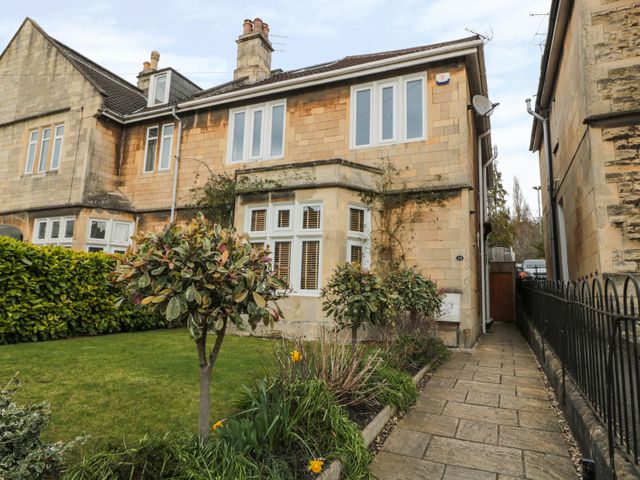 33 Crescent Gardens - 976724 - photo 1