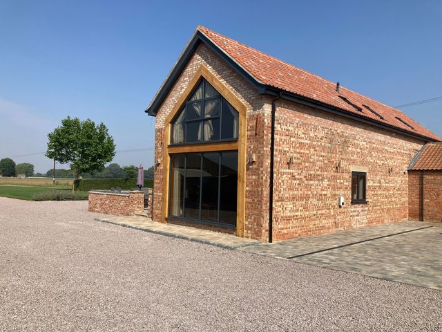 Old Willow Barn photo 1