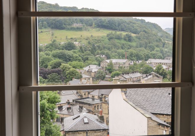 Across the Rooftops in Hebden Bridge - Yorkshire Dales - 1059708 - thumbnail photo 2