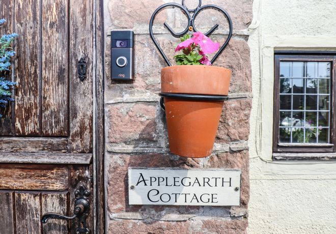 Applegarth Cottage - Peak District - 1065037 - thumbnail photo 2