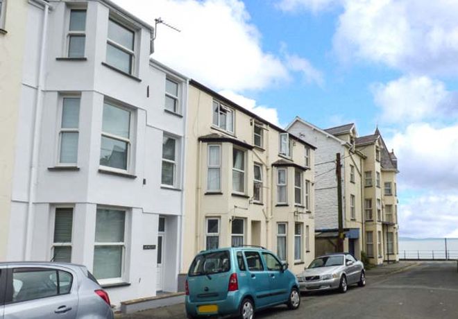 Y Castell Apartment 1 - North Wales - 926578 - thumbnail photo 1