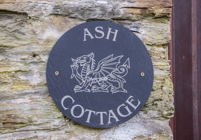 Ash Cottage - South Wales - 943680 - thumbnail photo 2