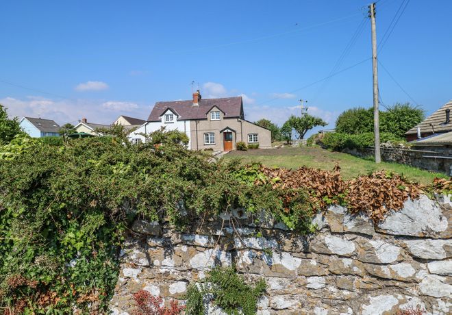 No. 2 New Cottages - South Wales - 987506 - thumbnail photo 1