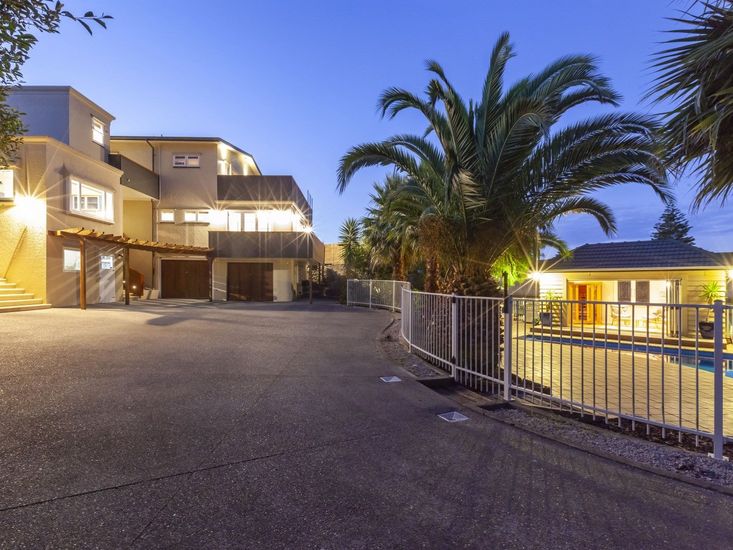 Kapiti Getaway Paraparaumu Beach Rental Bachcare NZ