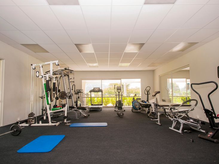 On-Site Gym Facilities