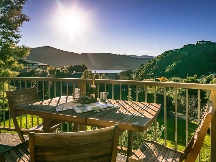 Picton & Holiday Homes Bachcare NZ