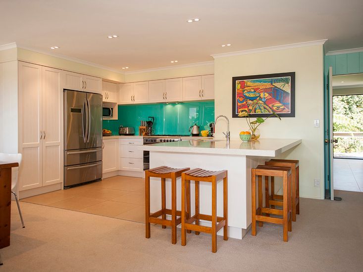 Hahei Sunscape - Hahei Holiday Home - Bachcare NZ Hahei Sunscape - Hahei Holiday Home - Bachcare NZ on Sunscape Outdoor Living id=42332