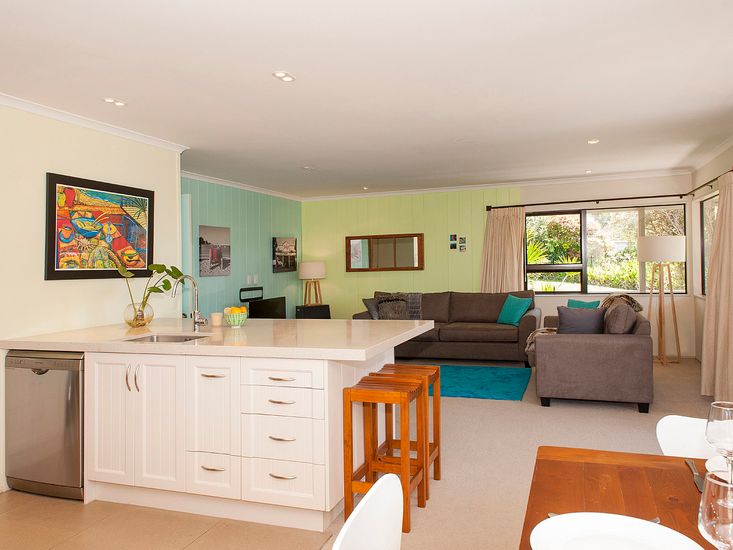 Hahei Sunscape - Hahei Holiday Home - Bachcare NZ Hahei Sunscape - Hahei Holiday Home - Bachcare NZ on Sunscape Outdoor Living id=45855