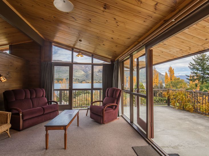 Lakeside Accommodation in Wanaka