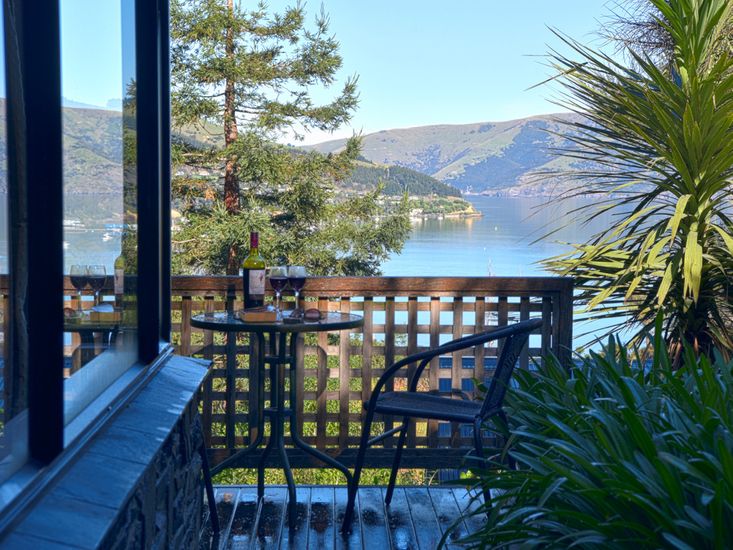 Akaroa & Holiday Homes Bachcare NZ