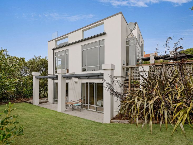 pet friendly accommodation christchurch