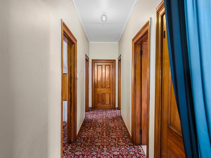 Hallway onto bedrooms