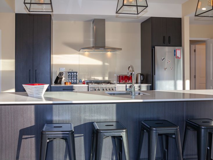 Modern kitchen and breakfast bar