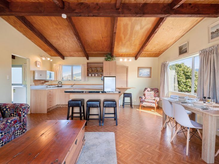 Turangi & Holiday Homes Bachcare NZ