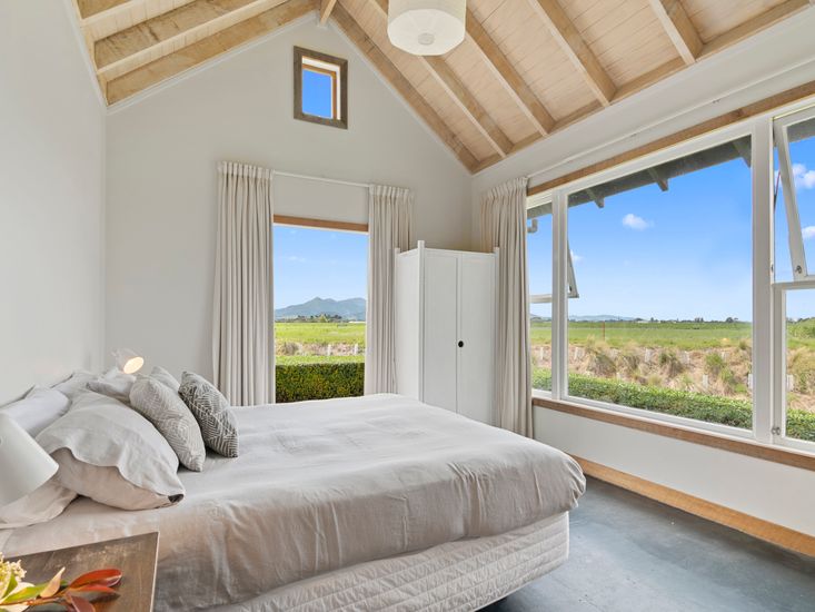 Master bedroom - with stunning views