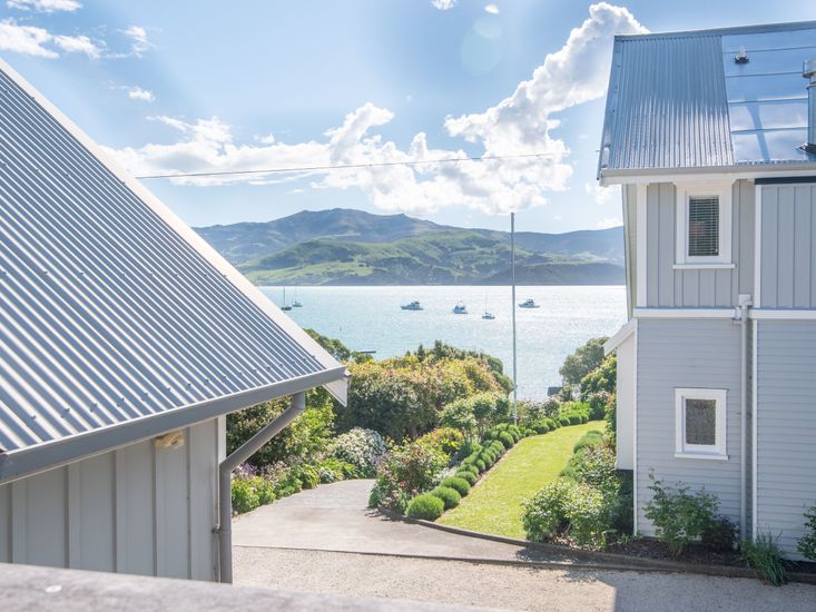 The Boathouse - Akaroa Holiday Home - Bachcare NZ