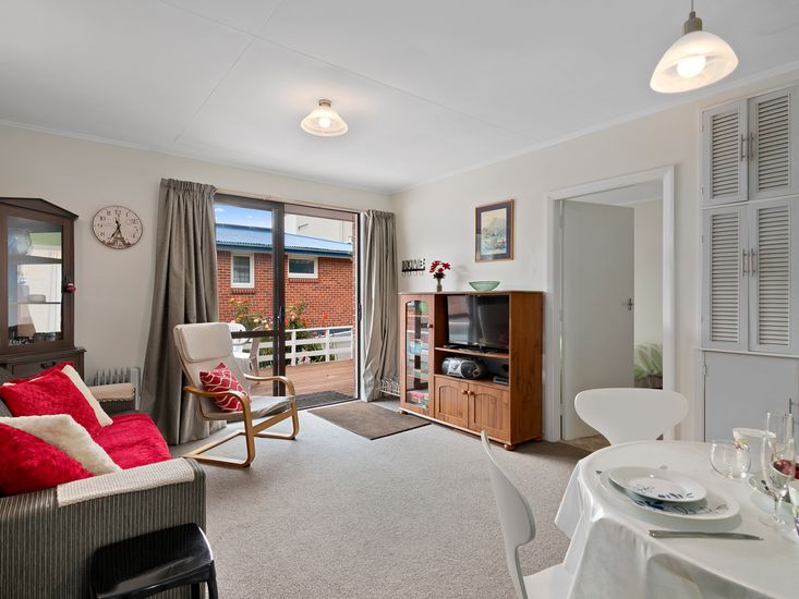 The Picton Family Retreat Picton Unit Bachcare NZ