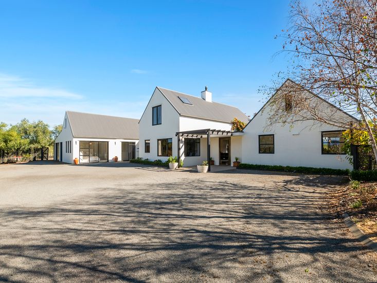 Olive Estate Martinborough Holiday Home Bachcare NZ