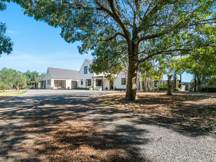 Olive Estate Martinborough Holiday Home Bachcare NZ