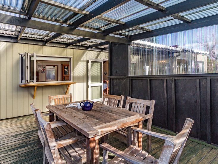 The Goldfinch Retreat - Ohakune Holiday Home - Bachcare NZ