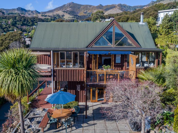 Akaroa & Holiday Homes Bachcare NZ