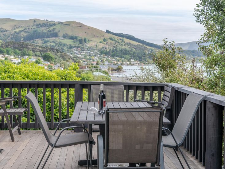 Akaroa Accommodation & Holiday Homes - Bachcare NZ