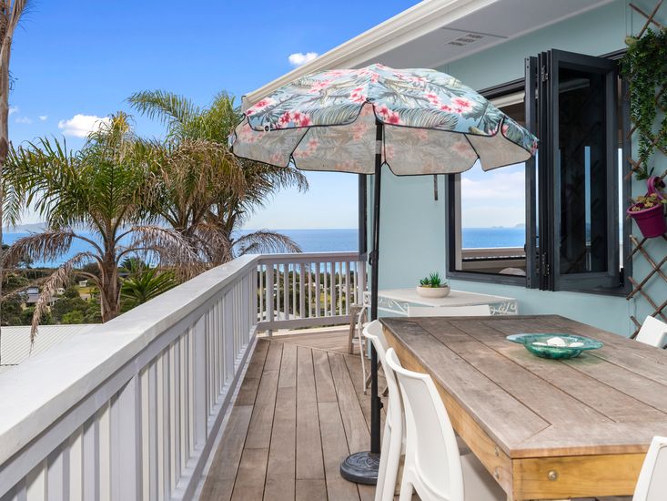 Waipu Cove Palm Cottage Waipu Cove Holiday Home Bachcare NZ