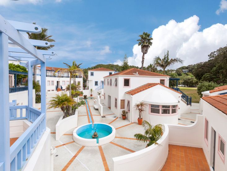 Oceanside Villa Orewa Holiday Unit Bachcare NZ