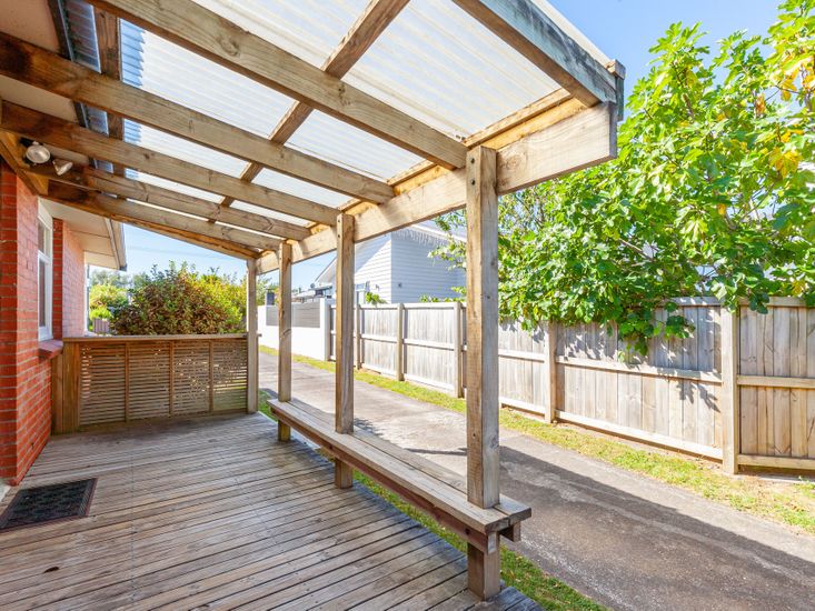 Huia Street Haven Taupo Holiday Home Bachcare NZ