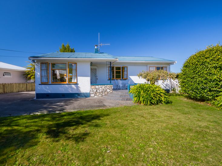 Motueka & Holiday Homes Bachcare NZ