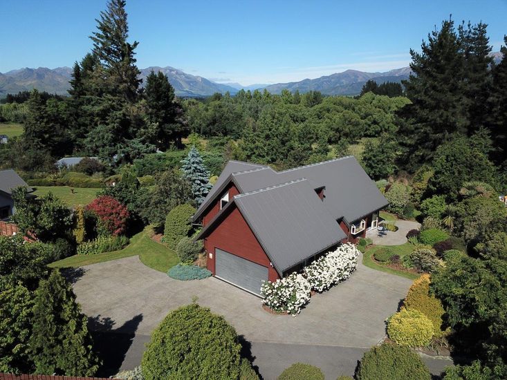 Alpine Hideaway Hanmer Springs Holiday Home Bachcare NZ