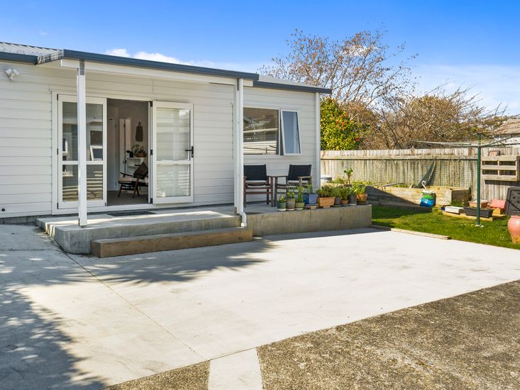 holiday accommodation in Karori
