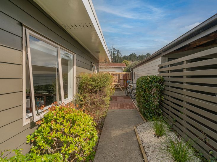 Sunny Days Retreat Tairua Holiday Home Bachcare NZ