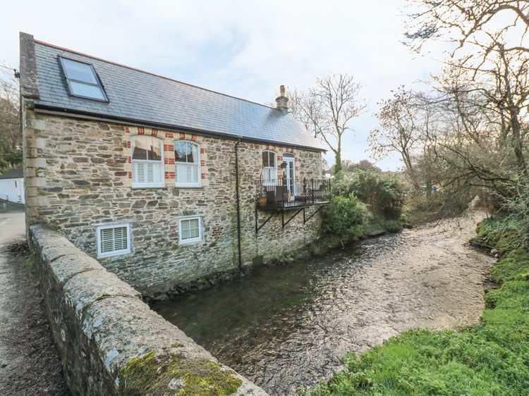 The Old Reading Room Ladock Cornwall Self Catering