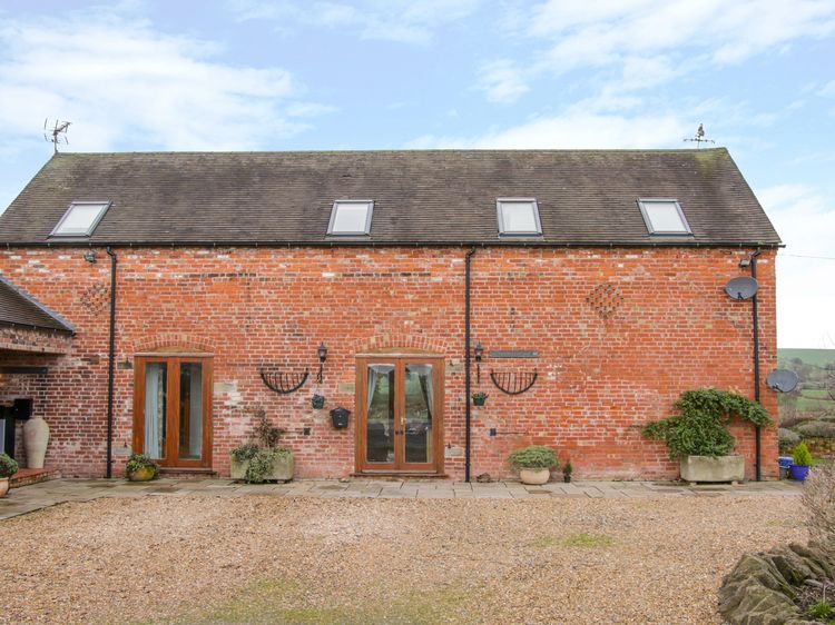 Southdown Much Wenlock Corve Barn Self Catering Holiday Cottage