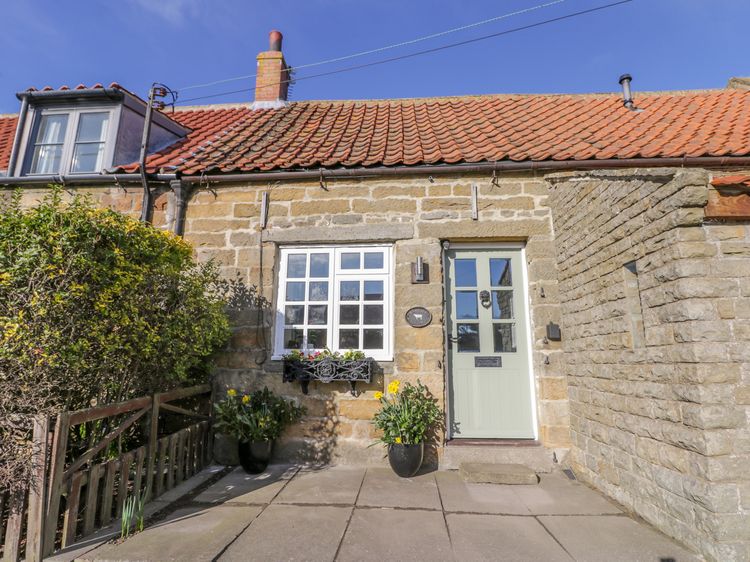 Raygill Cottage Sneaton Howlet Hall North York Moors And