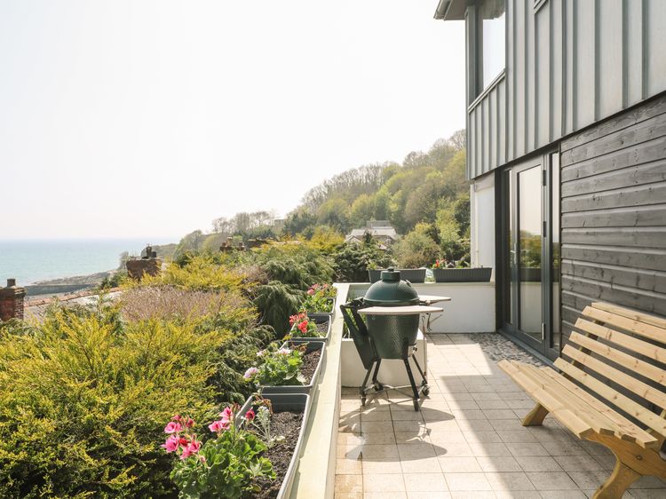 Little Meadow Newlyn Cornwall Self Catering Holiday Cottage