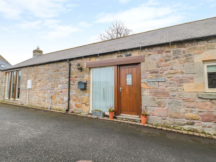 Hemmel Cottage Chatton Northumbria Self Catering Holiday Cottage