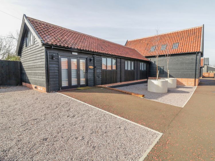 Arjun Lodge Laxfield Hevingham East Anglia Self Catering
