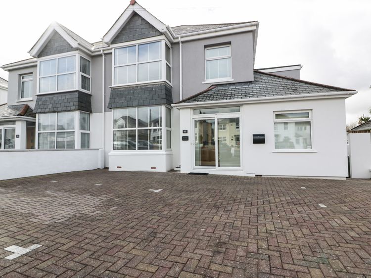 Within Reach Newquay Lusty Glaze Self Catering Holiday Cottage Within Reach Newquay Lusty Glaze Self Catering Holiday Cottage