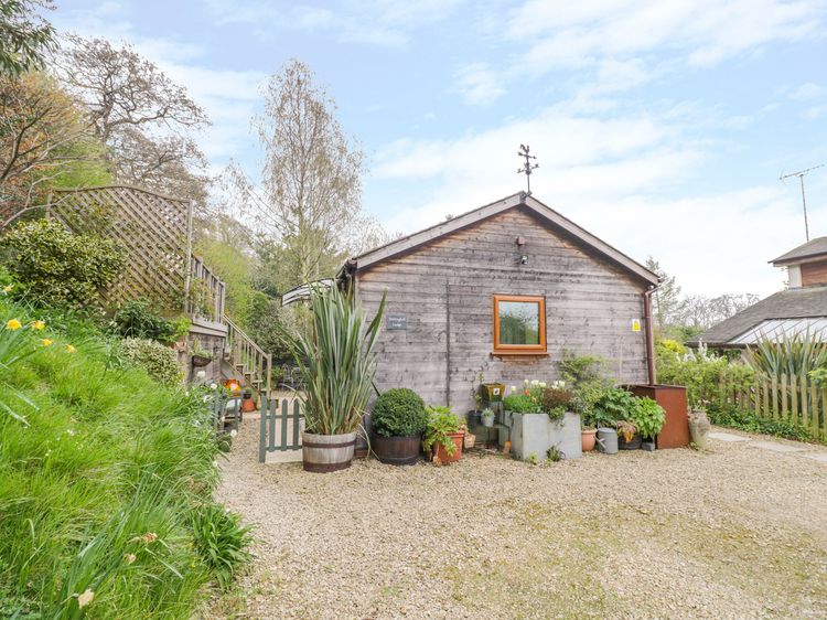 Wellinghill Lodge Cheltenham Detmore Ho Self Catering