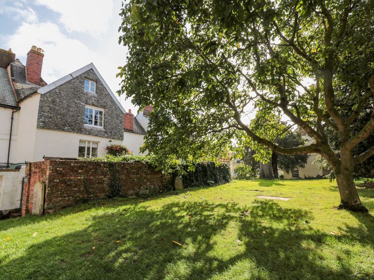 St Margaret S Steps Topsham Grove Hill Self Catering Holiday