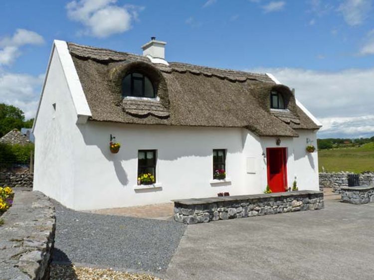 Ballyglass Thatched Cottage Curraghboy County Roscommon