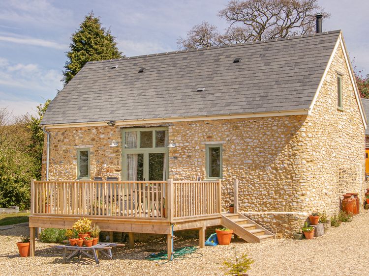 The Apple Barn Lyme Regis Wyke Green Self Catering Holiday