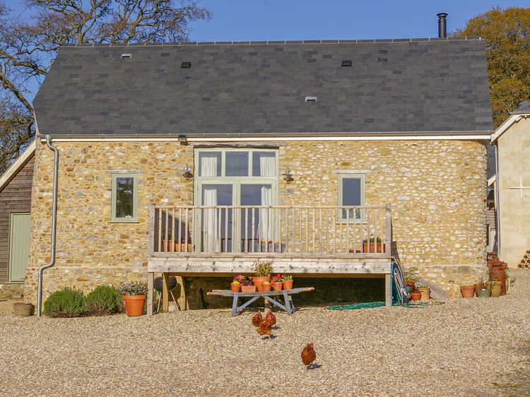 The Apple Barn Lyme Regis Wyke Green Self Catering Holiday