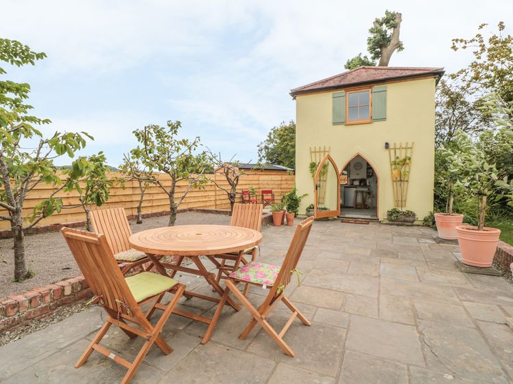 The Folly Weobley Field The Self Catering Holiday Cottage