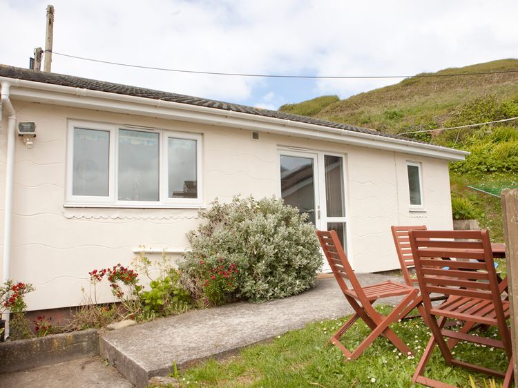 Gulls Cry Bungalow Portreath Cornwall Self Catering Holiday